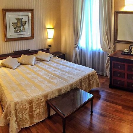 Hotel Cecil Рим Екстер'єр фото