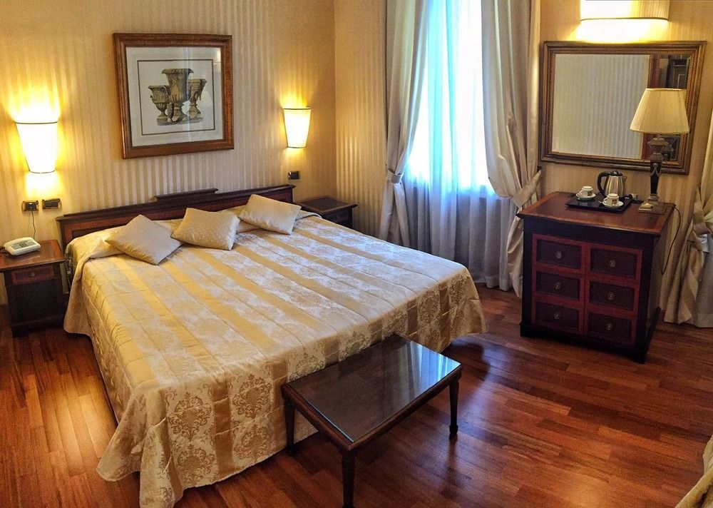 Hotel Cecil Рим Екстер'єр фото