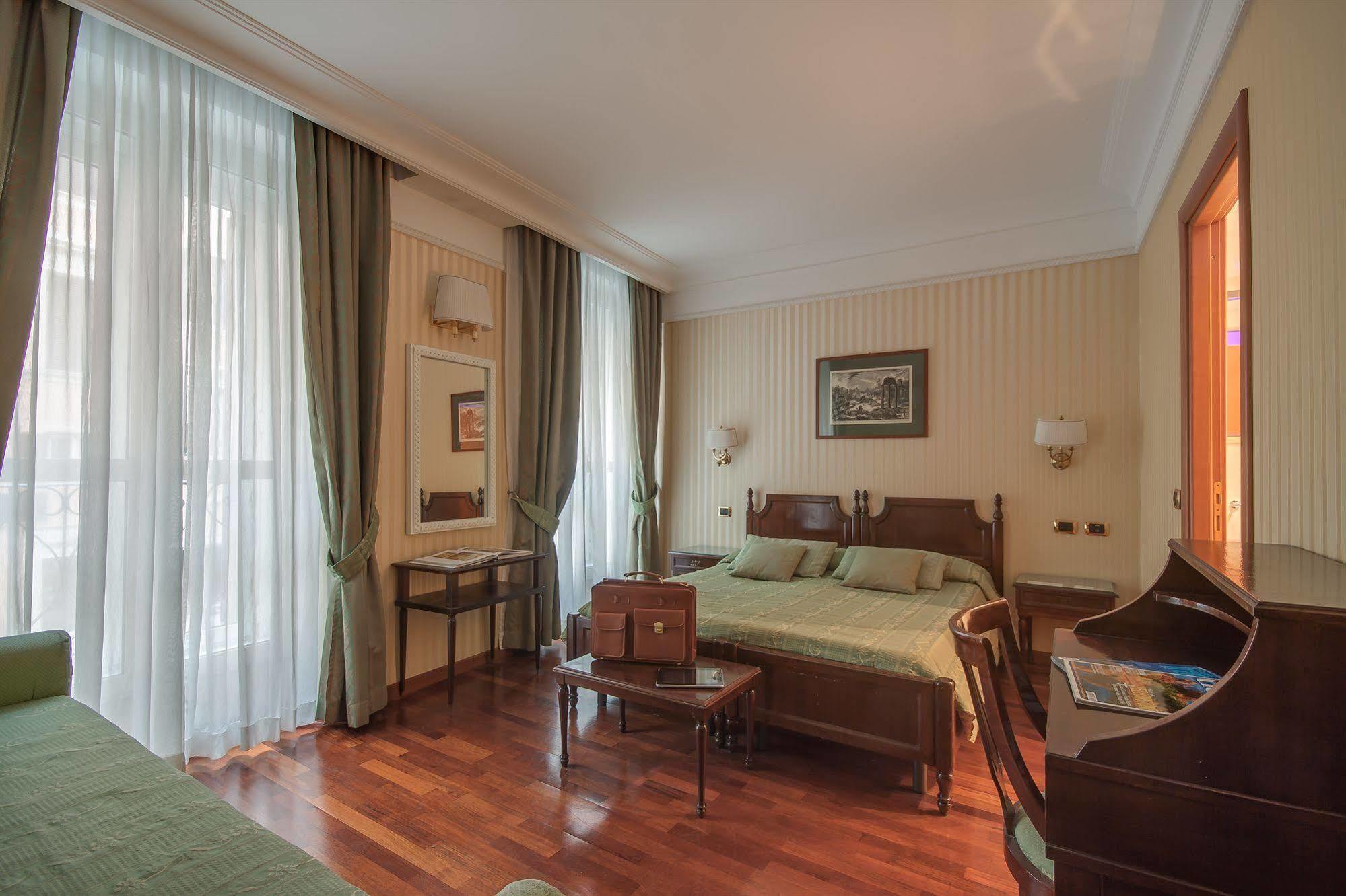 Hotel Cecil Рим Екстер'єр фото